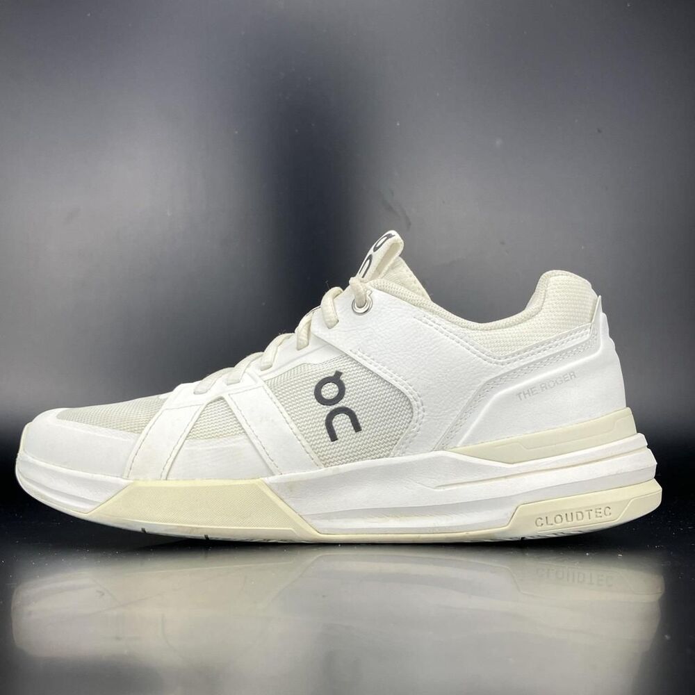 OnCloud Size 9 THE ROGER Clubhouse Pro Tennis Shoes White and Ice Womens